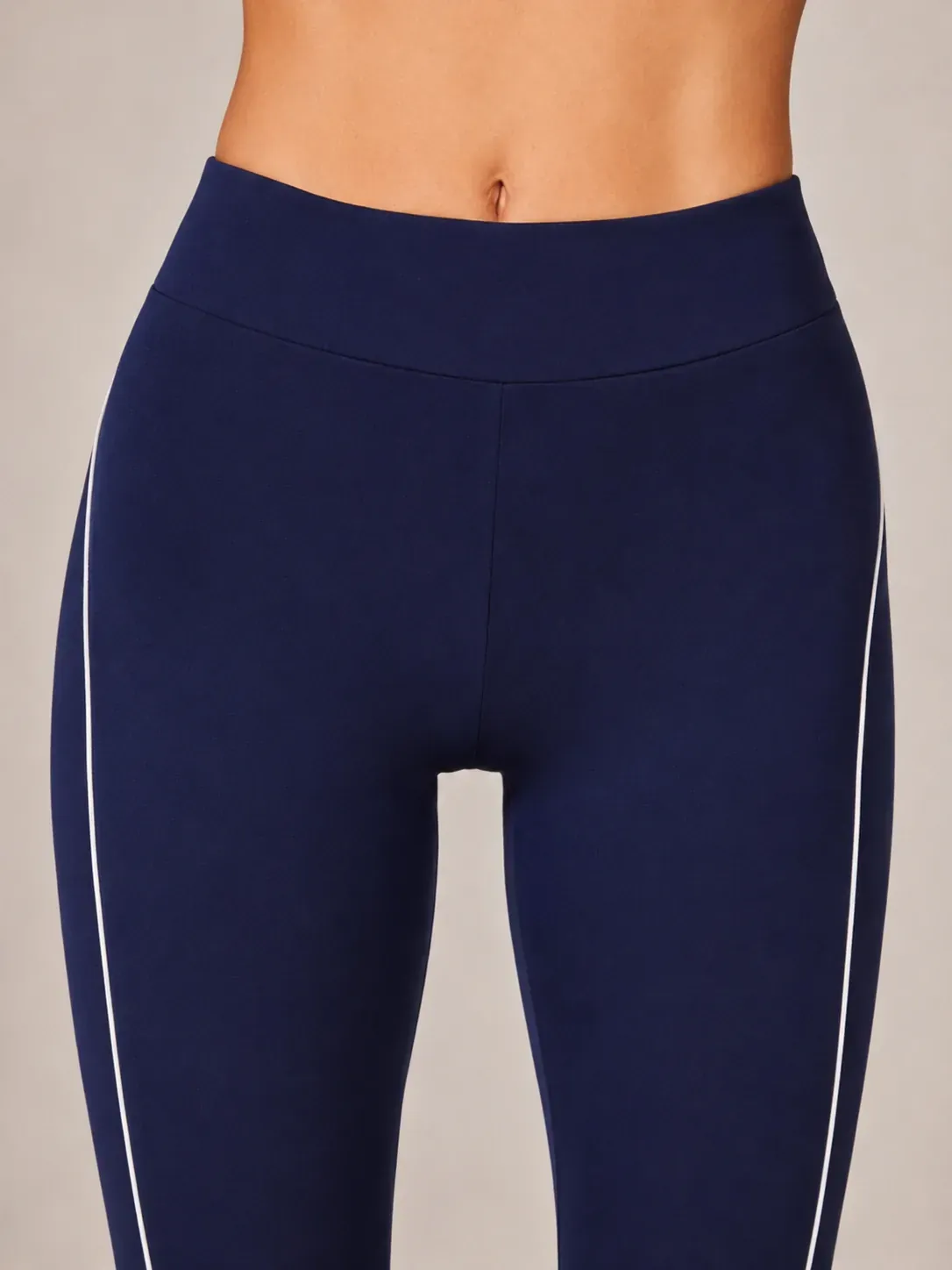 Legging Contour Navy — foto 5